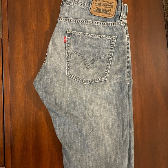 Men’s Levi’s 511 Skinny/Slim - MINT! Size 33; fit like 32. - Picture 4 of 8